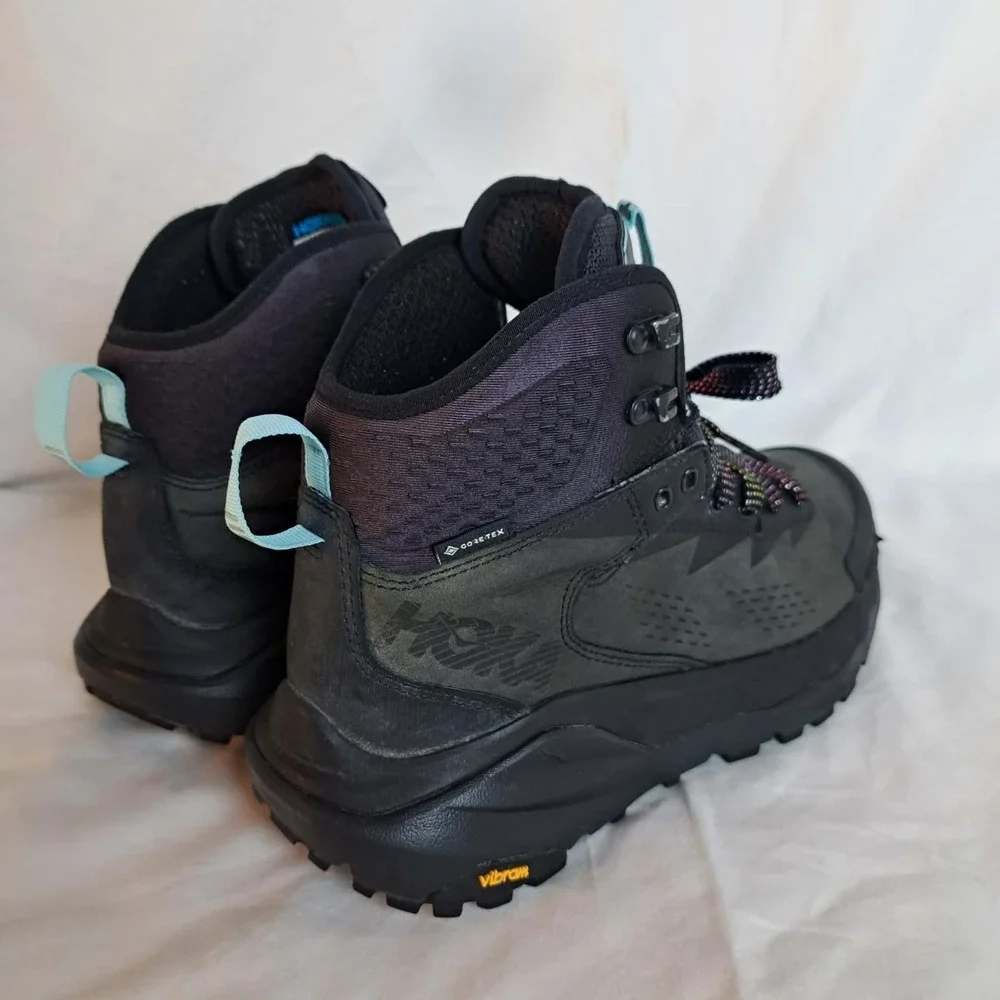 Hoka One One hoka one